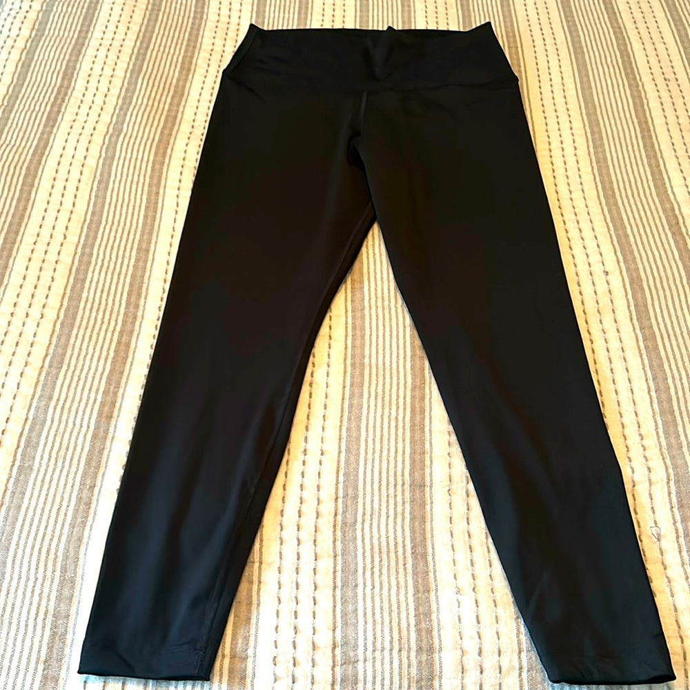 NWOT Nike yoga pants